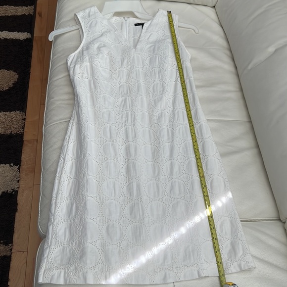 Banana Republic eyelet embroydery white dress - Picture 8 of 9